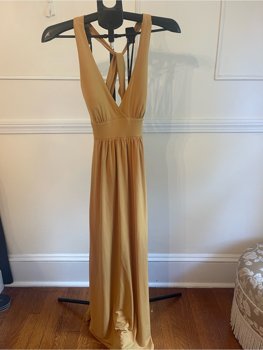 Alyn Paige Sleeveless V-Neck Maxi Dress in Mustard Yellow